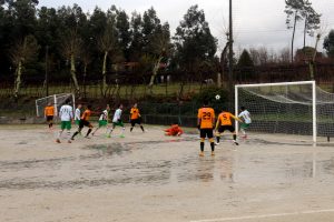 Ricardinho a inaugurar o marcador